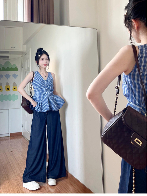 韩系蓝色格子V领无袖吊带背心女夏季2025新款收腰显瘦绝美小上衣|undefined