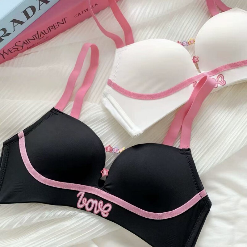 Sweet and innocent style, dopamine-inspired, seamless bra for small busts, designed to enhance and create a fuller look, wire-free, round-shaped, women's lingerie set Sweet and innocent style, dopamine-inspired, seamless bra for small busts, designed to enhance and create a fuller look, wire-free, round-shaped, women's lingerie set