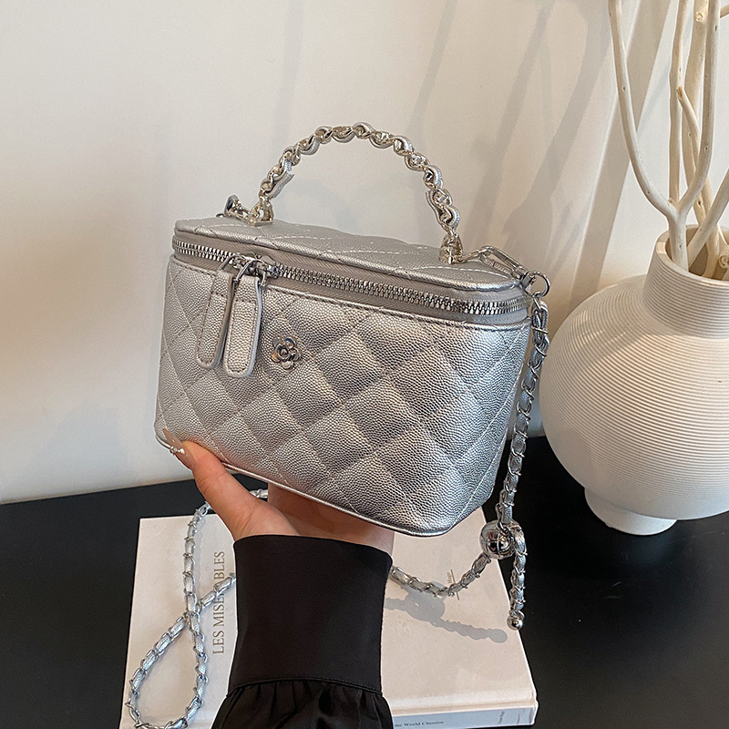 Caviar pequeña fragancia cadena de rombos bolsa cuadrada pequeña mujer 2025 nuevo bolso bandolera popular de alta gama de todos los partidos