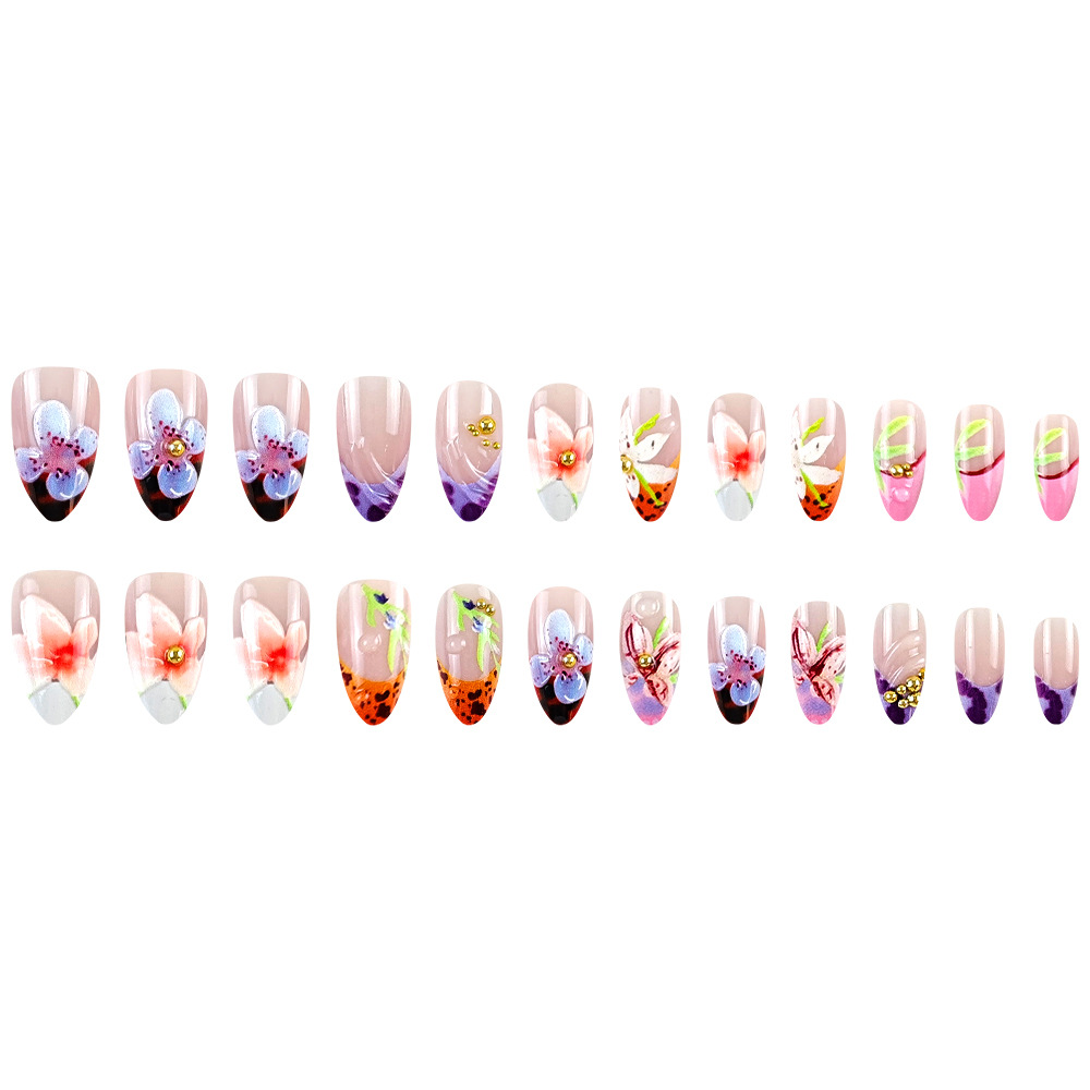 Relieve 3D punto de perforación floral para usar uñas de arte romántico tipo almendra manicure transfronterizo venta caliente 24 piezas de parche de uñas