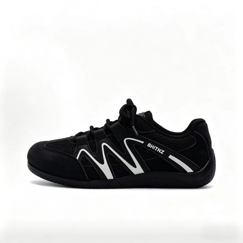 2026 verano nuevo estilo de moda retro pareja zapatos de entrenamiento calientes de lujo ligero redes transpirables zapatillas deportivas de estudiantes para hombres