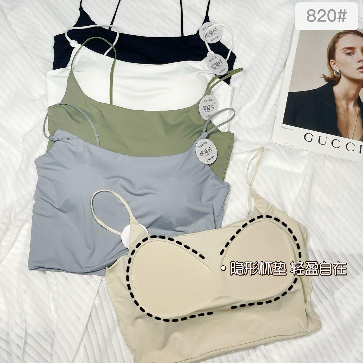Chaleco pequeño con tirantes delgados en verano con almohadilla para el pecho y hermoso sujetador trasero en el interior
