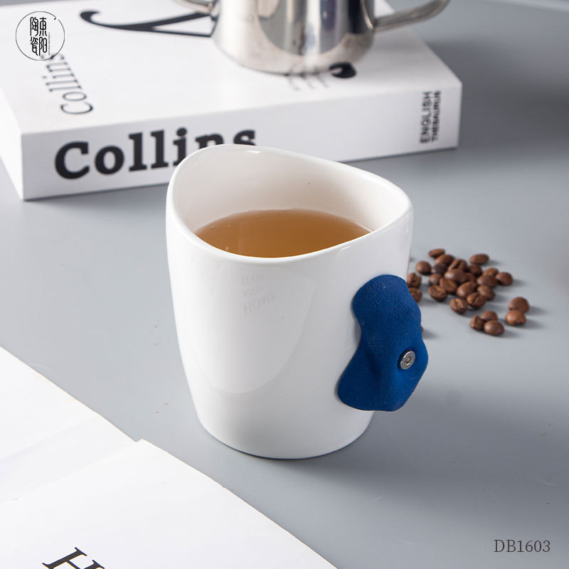 �羳��ֿ������ұ�����������ֵ���˱�ins���������մɱ�