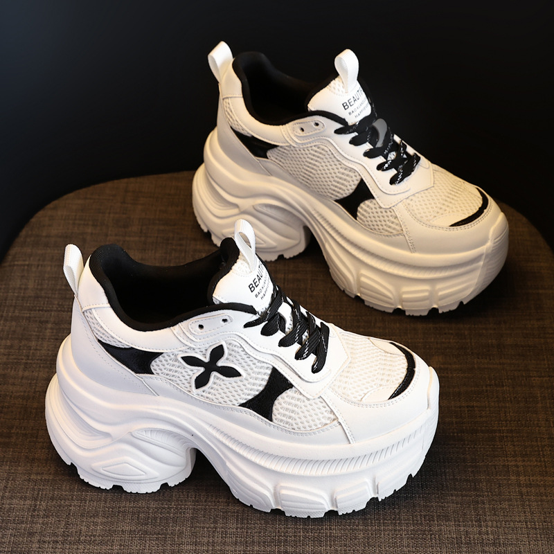 Giày sneaker nữ đế dày chunky mesh lưới thoáng khí, tăng chiều cao nhẹ nhàng — Màu trắng