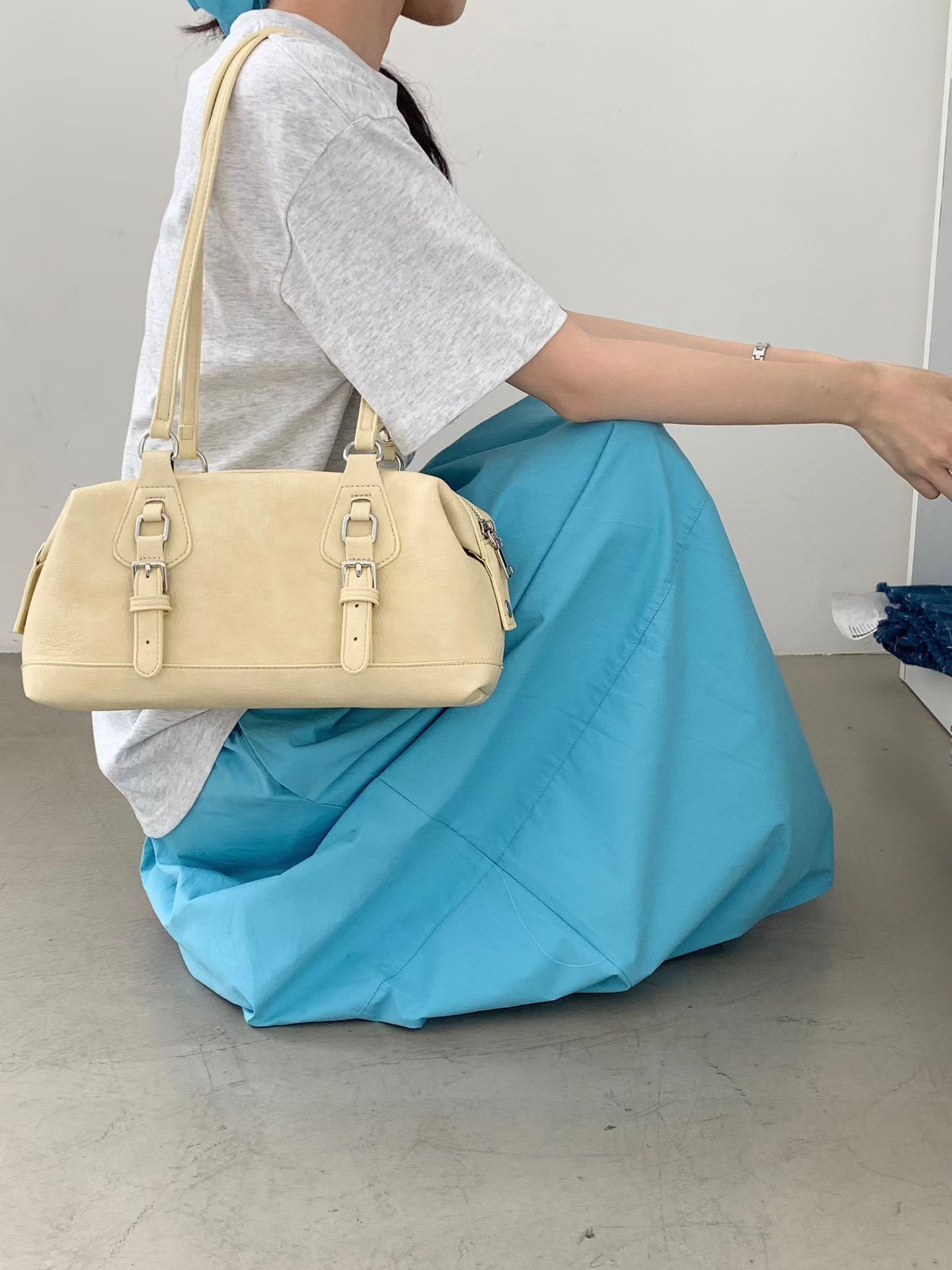 Duoguo Women's Bag - Premium Candy Color Handheld Baguette Bag 2026 Spring/Summer New Arrival Versatile Commuter Shoulder Bag - Thumbnail 8
