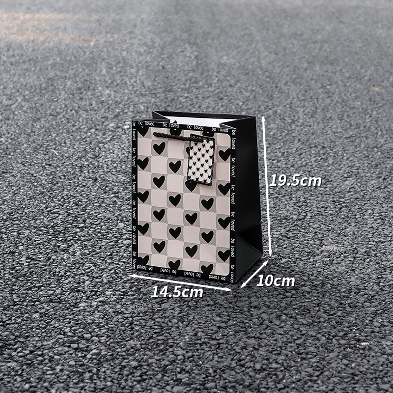 Bolsa de regalo simple en blanco y negro, bolsas de regalo de cumpleaños, bolsas de regalo de alta calidad, bolsas de mano.