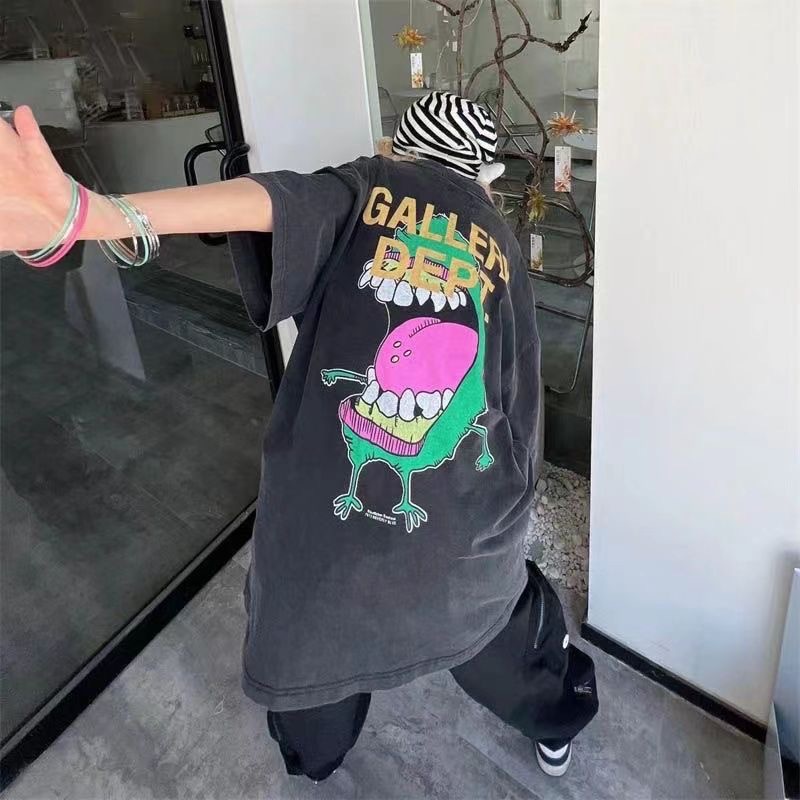 Camiseta retro manga corta