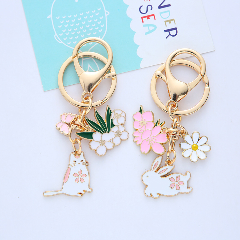 Cartoon Style Cute Rabbit Flower Alloy Unisex Keychain display picture 5