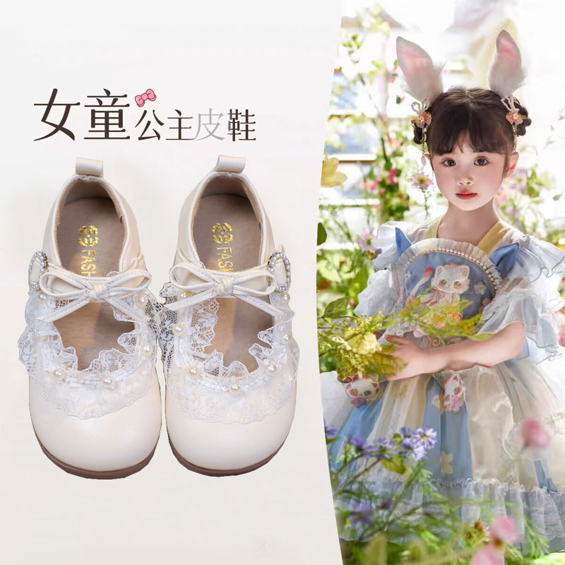 Zapatos de princesa para niñas zapatos de cuero plateados de suela suave para niños 2025 primavera y otoño nuevos zapatos de chicas de estilo extranjero zapatos de moda