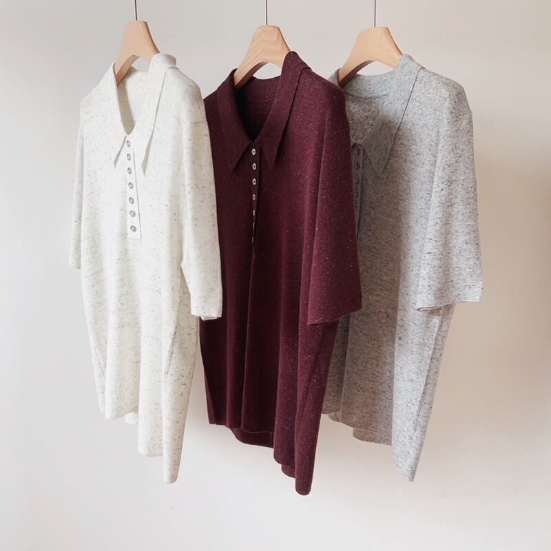 Early Spring High-Quality Elegant Oversized Polo Collar Polka Dot Yarn Knit Top with Exquisite Buttons and Slimming Effect