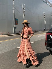 夏季大裙摆红格裙印花荷叶边新疆旅游穿搭套装上衣裙子两件套女潮