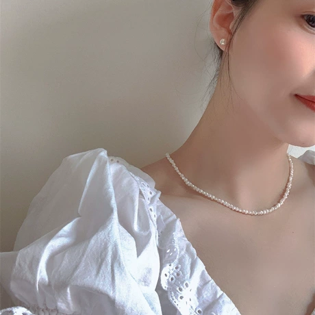 天然巴洛克淡水珍珠项链配饰女小米粒不规则锁骨链高级感颈链饰品