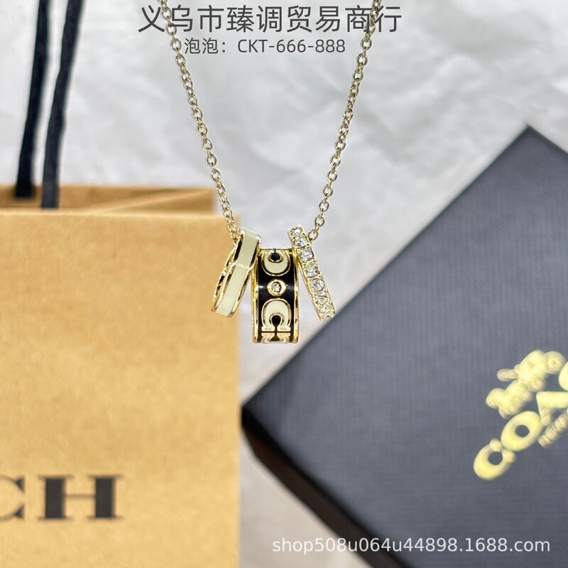 Coa Koujia Epoxy Three-Ring Narrow Series Best Friend Necklace Light Luxury Fashion Classic Icon 520 Valentine's Day Gift Coa Koujia Epoxy Three-Ring Narrow Series Best Friend Necklace Light Luxury Fashion Classic Icon 520 Valentine's Day Gift