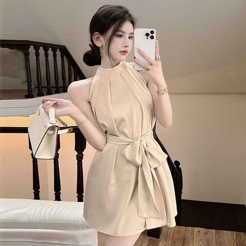 Korean Style Waist-Cinching Tie Sleeveless Dress for Women, 2026 Summer New Style, Elegant Slimming Off-Shoulder Halter Neck Short Dress for Women