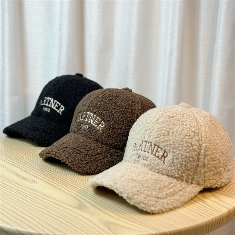 Kinder baseball cap van lamswol en pluche warm_voghion.com