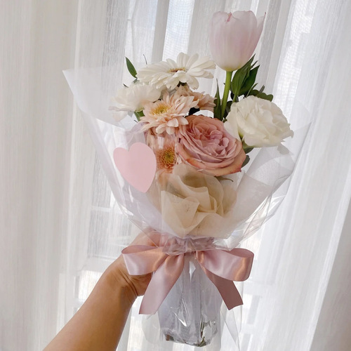 Dustproof transparent flower wrapping paper floral cellophane flower wrapping paper waterproof plastic paper flower shop bouquet cellophane roll