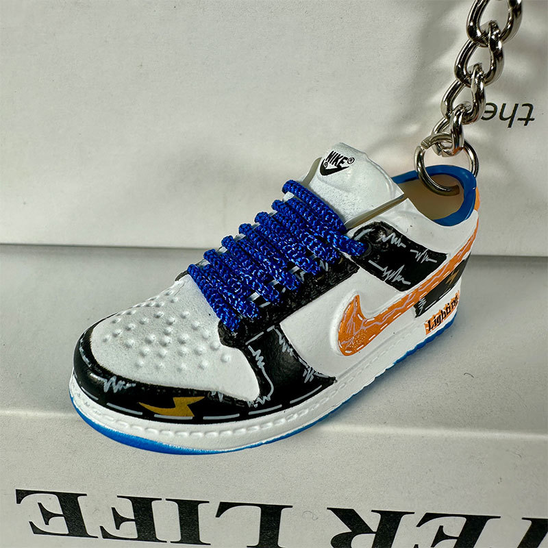 7. Colorful splicing