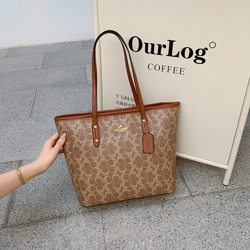 하이 엔드 센스 대용량 쇼핑백 여성 가방 2024 새로운 스타일 패션 올 매치 핸드백 인기있는 대형 가방 크로스 바디 백