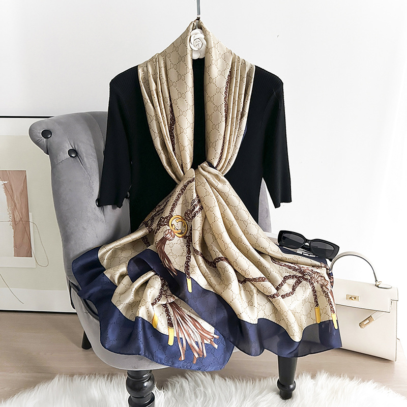 Bufanda de seda de satén de seda nueva marca de moda Bufanda de seda larga de gama alta Bufanda delgada de verano para mujer Bib de todo fósforo para madre de regalo chal