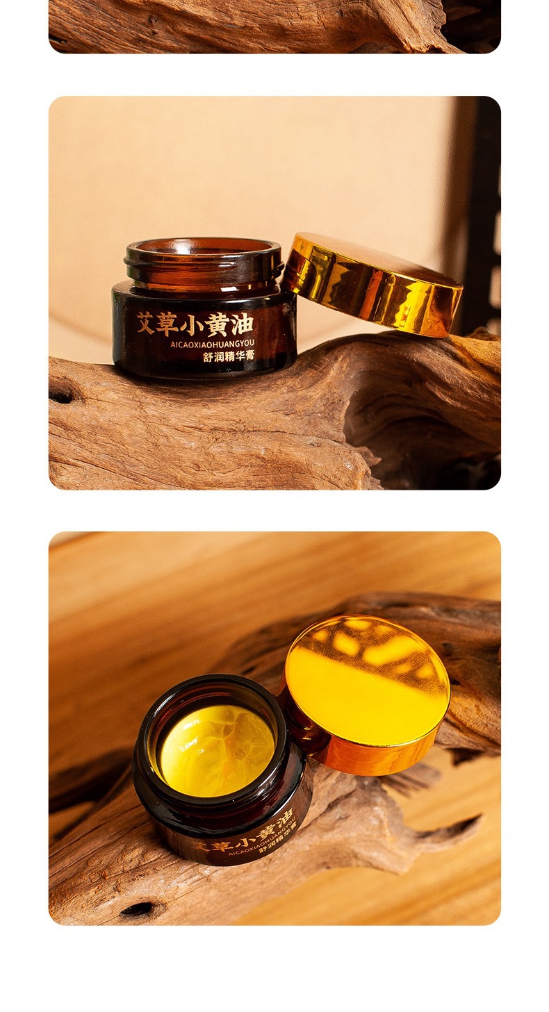Mifutang Mugwort Little Butter Balm 20g Ai Cao Herbal Skin Care Cream for Body and Home Wellness in use
