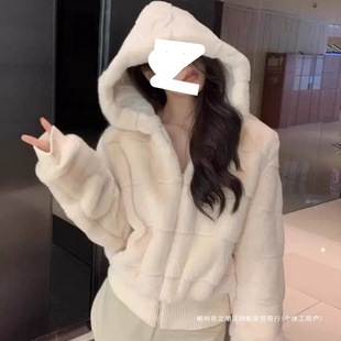 �羳ˮ��ëƤ��Ů�̿�2025�����¿��Bñ�Ӻ�С����ëë�q���״���