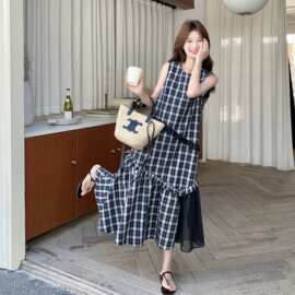 韩版复古格纹无袖连衣裙女2026夏新款木耳边网纱拼接显瘦背心长裙