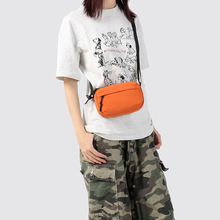 日系ins风斜挎包休闲百搭小方包学生上班族手机包港风潮流单肩包