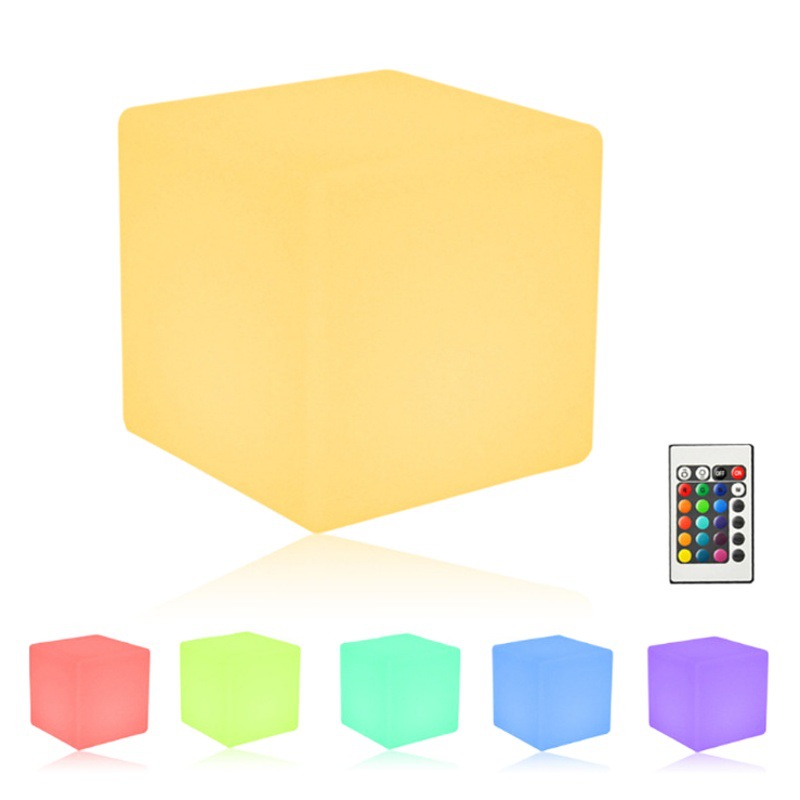 Luz cuadrada luminosa LED atmósfera de bar lámpara de mesa cuadrada al aire libre usb recargable luz nocturna venta al por mayor venta transfronteriza