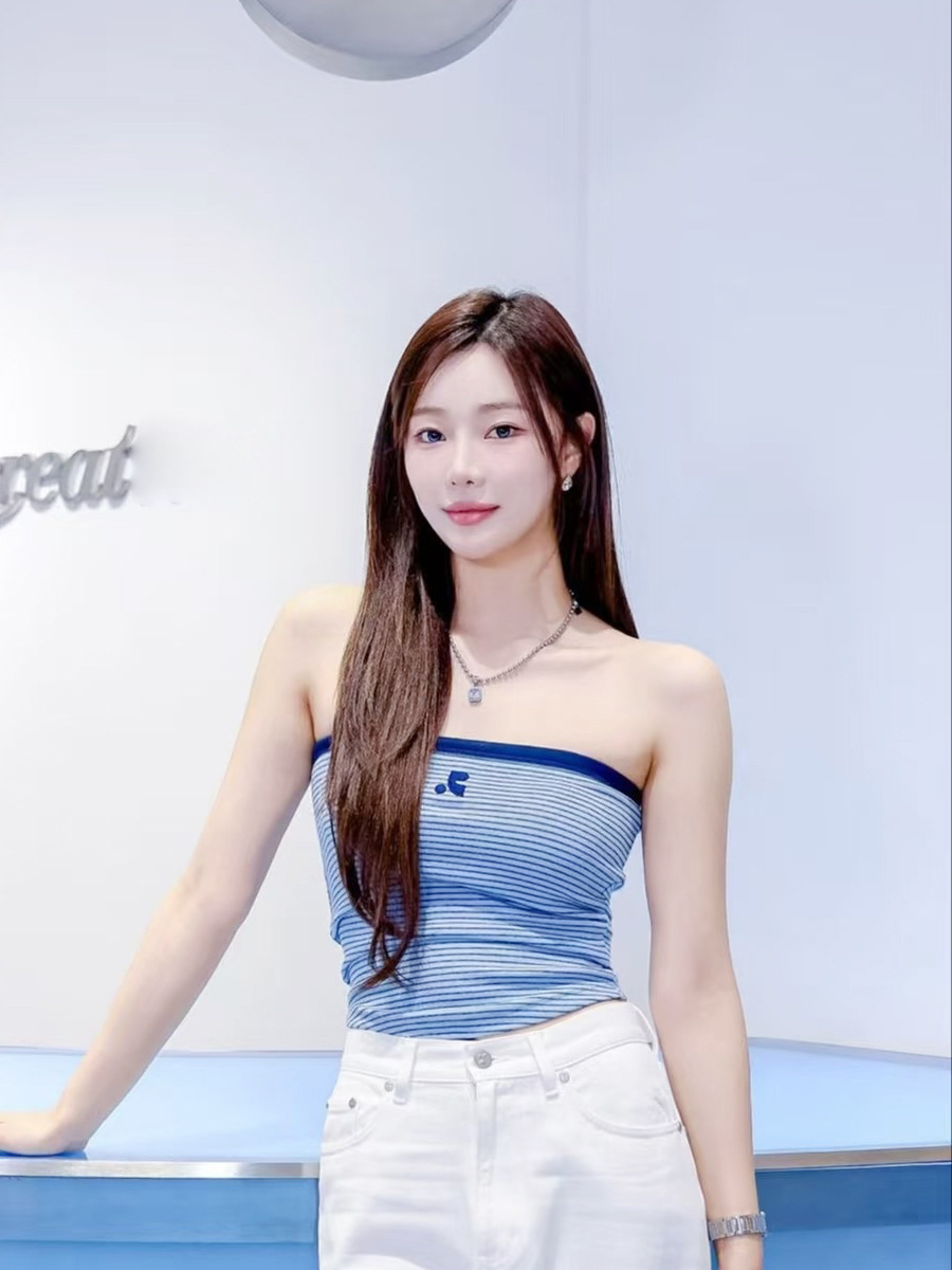 Fitted tube top