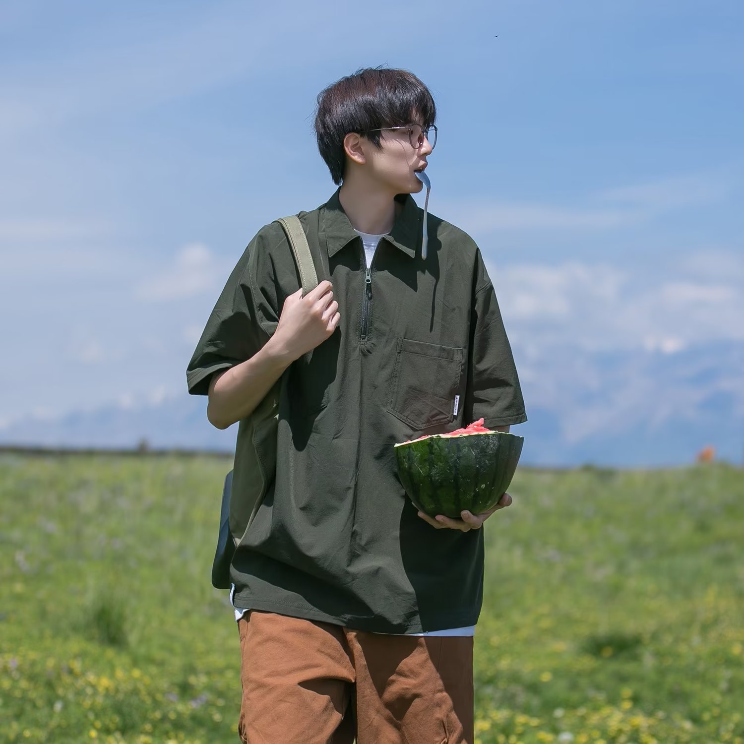 Camisa de Polo de manga corta de color sólido verano de los hombres ins marca de moda estilo de Hong Kong camiseta Suelta todo-fósforo de moda contraste color media manga superior hombres