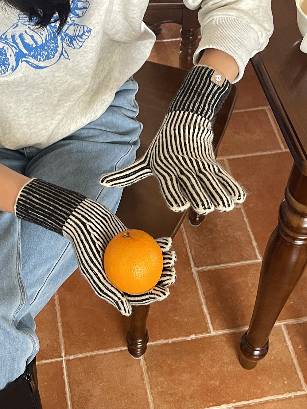 1 Pair Quantity Women's Elegant Basic Stripe Gloves 1 Pair
