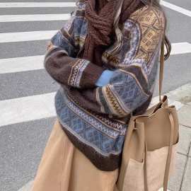 2024春秋新款撞色提花慵懒风毛衣女圆领韩版宽松大码打底针织衫潮