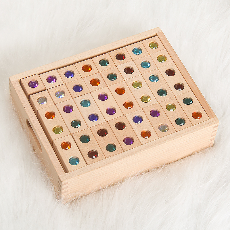 Wooden cognitive constructor from natural wood