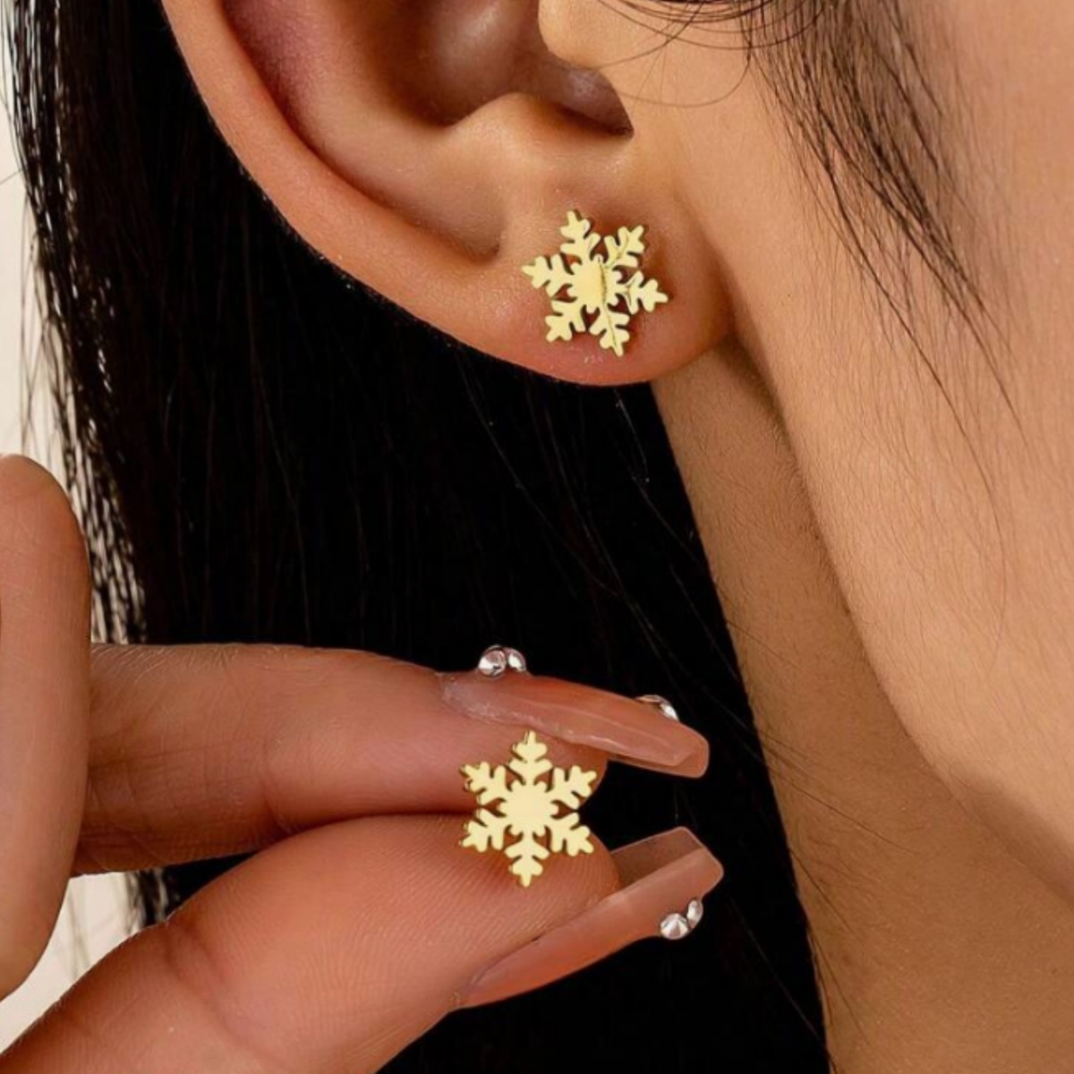 Minimalist, Geometric Heart Shaped, Triangle Shaped, U Shaped, Star Shaped, And Moon Shaped Ear Cartilage Studs Fashionable And Versatile Earrings._voghion.com