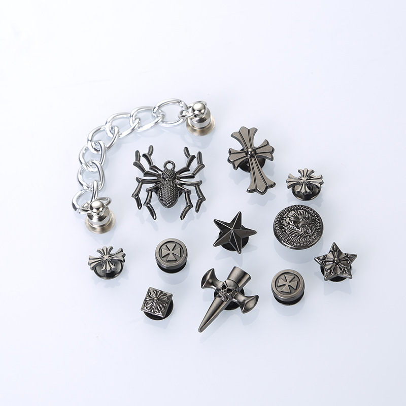 Cross-Border Metal Rivet Clogs Accessories Retro DIY Shoe Flower Shoe Buckle Dark Punk Style Metal Spider Shoe Buckle