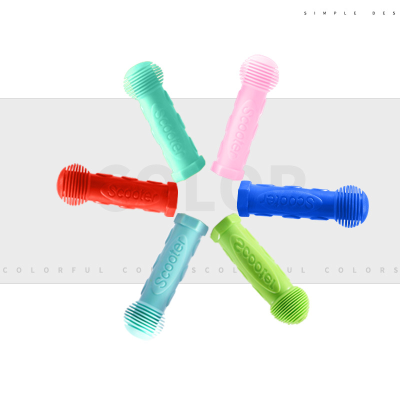 Cubierta de la manija de la bicicleta para niños cubierta de la manija del coche del equilibrio de los muchachos scooter de las niñas Universal cubierta de la manija de goma suave para niños
