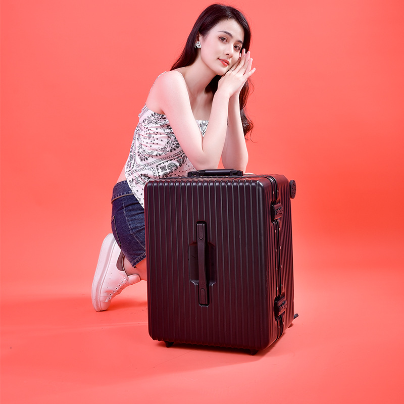 Maleta con Ruedas Universales en Forma de Taburete, Elegante Diseño de 18 Pulgadas, con Marco de Aluminio, Candado de Combinación, Ideal para Estudiantes, Unisex, para Viajes.