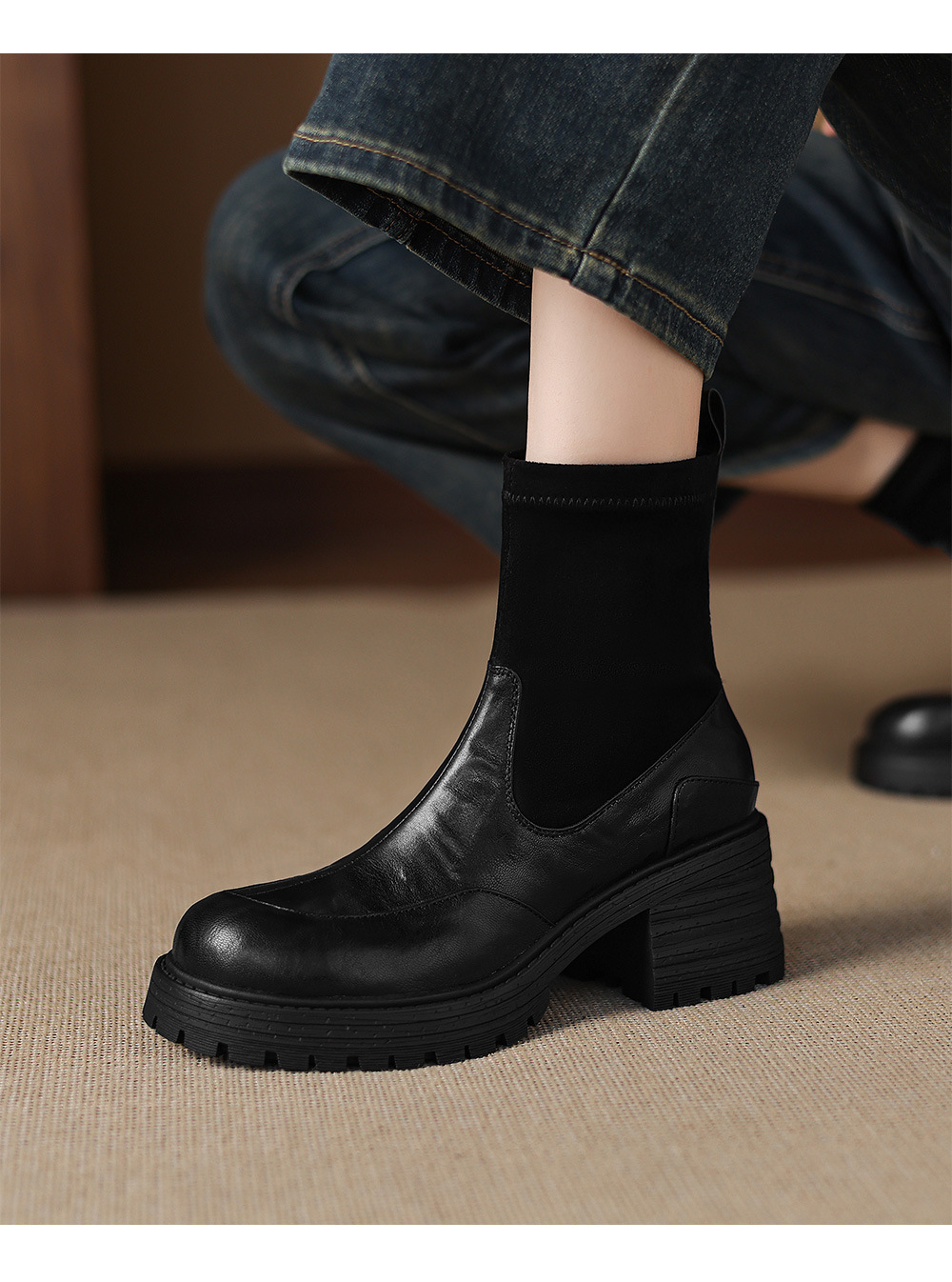 Boot cổ ngắn cao gót đế dày mũi tròn phong cách retro thu đông 2025, phối dệt kim, gót thô ôm chân — nhung đen, Nhung nâu, Lớp lót đơn màu đen, Lớp lót đơn màu nâu chi tiết 8