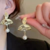 New Chinese Golden Fan Pearl Earrings -A1566 Gold
