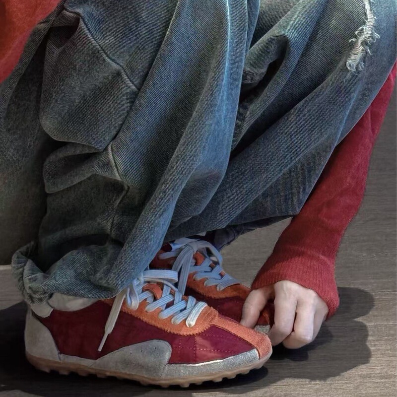 Red Tone~26 Years of New Models, Cow Suede Patchwork Sports Trainers, Retro Versatile Trainers, Lightweight