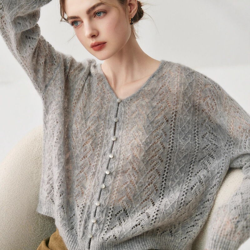 Herbalife Yarn ~ 75% Cashmere 25% Mulberry Silk Knitted Cardigan Women's V Neck Cut Out Thin Loose Sweater Herbalife Yarn ~ 75% Cashmere 25% Mulberry Silk Knitted Cardigan Women's V Neck Cut Out Thin Loose Sweater