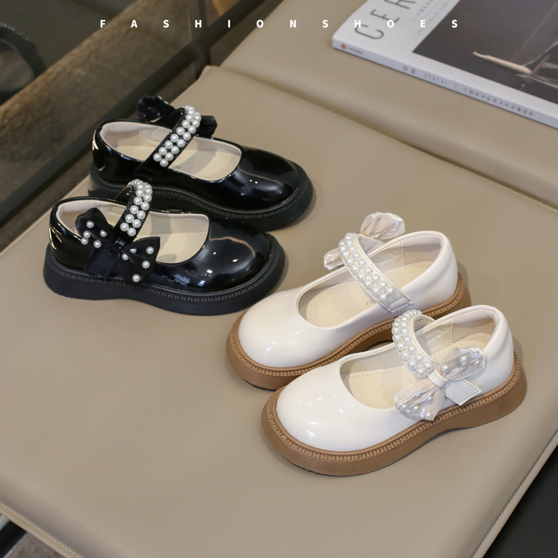 Zapatos de niña Zapatos de cuero para niños 2024 Primavera y otoño Nuevo estilo británico negro suave inferior zapatos de una sola capa zapatos de princesa zapatos de rendimiento