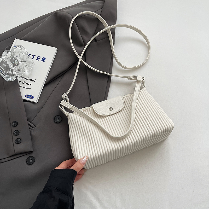 Niche design pleated striped 2024 new women's versatile and simple single shoulder pillow crossbody armpit bag_voghion.com