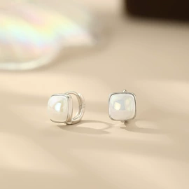 耳钉;项链;戒指