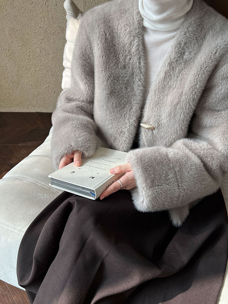 5856D2DF-BE49-477A-AD6B-C04609