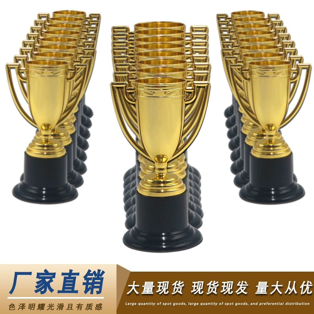 Детская вечеринка Honor Золотой трофей Игрушка Дети Награды Пластиковые трофеи Мини-реквизиты Производители оптом