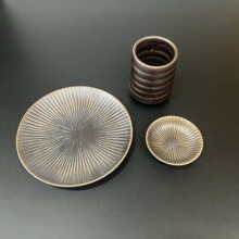 ��ʽ�����մɲ;�����[̨�����׹ǵ��豭�u�ͽ�ĩζ������ǰ�˱P