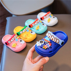Children's slippers men's summer Baotou soft sole non-slip home indoor sandals girls and children's summer cute hole shoes