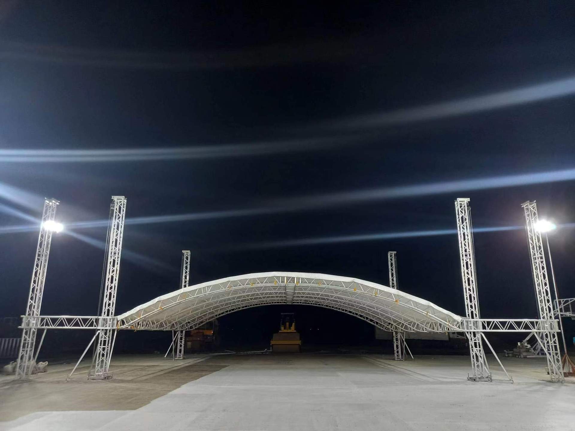 演唱会舞台、音响架，铝合金弧形造型架，可设计造型