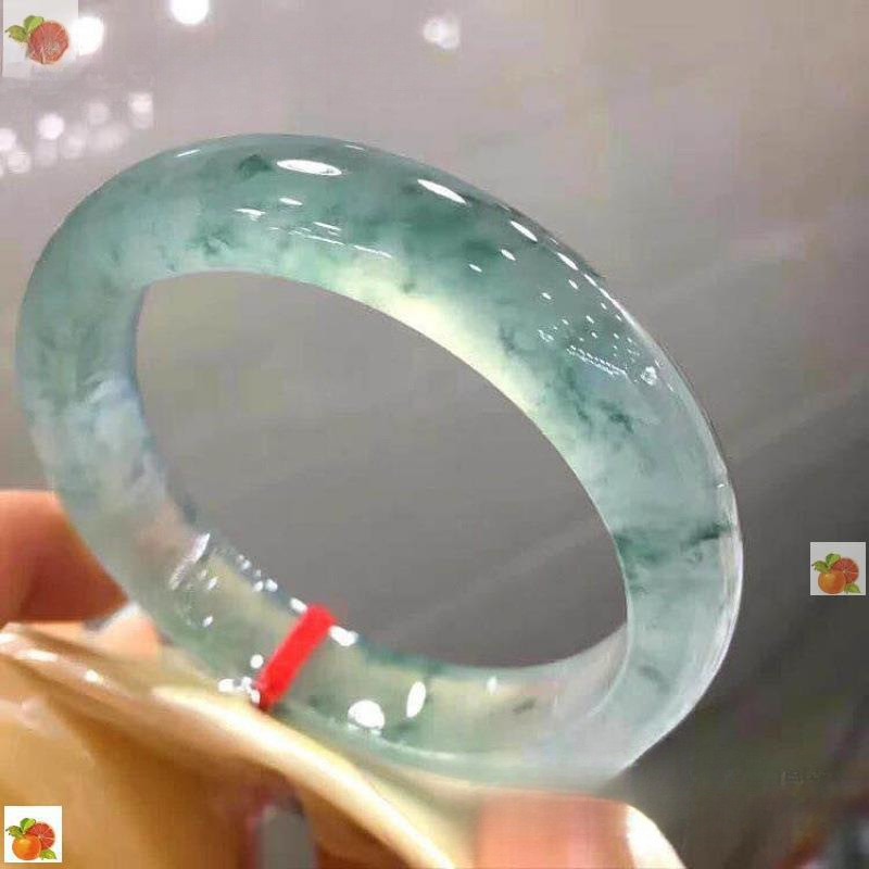 飘花翡翠手镯晴水冰种吊坠女玉镯子圆条款贵妃老坑玉手镯无蜜蜡|undefined